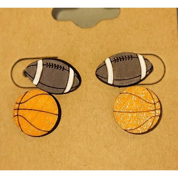 Set of 2 Wooden Spots Mom Stud Earrings Hand Painted Basketball Football Pierced - Picture 3 of 4